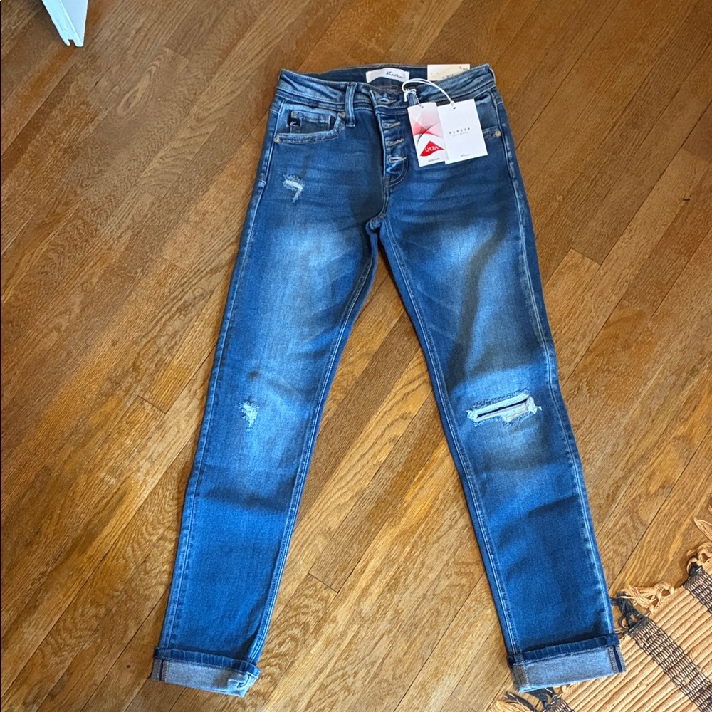 KanCan Medium Blue Distressed Ankle Jeans